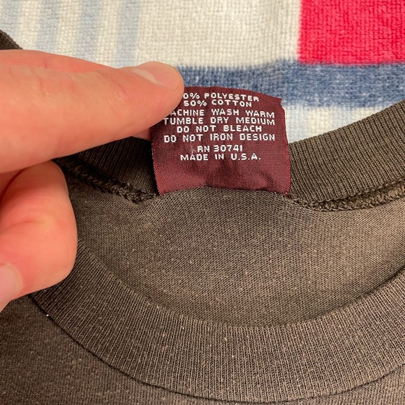 Vintage Hershey’s Chocolate short sleeve tee shirt - Picture 8 of 10